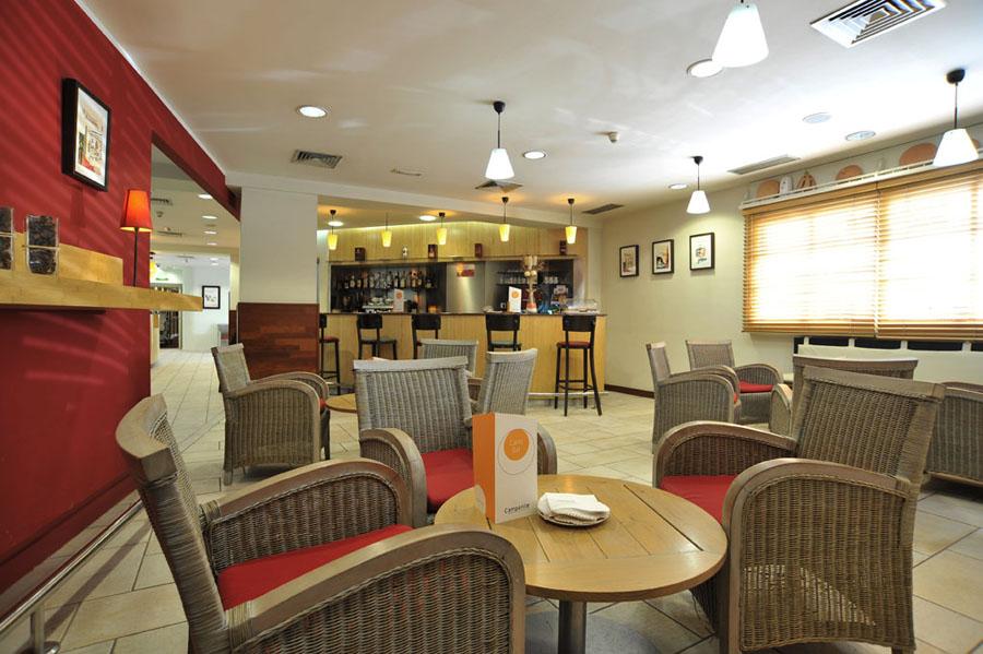 Travelodge Murcia Esterno foto