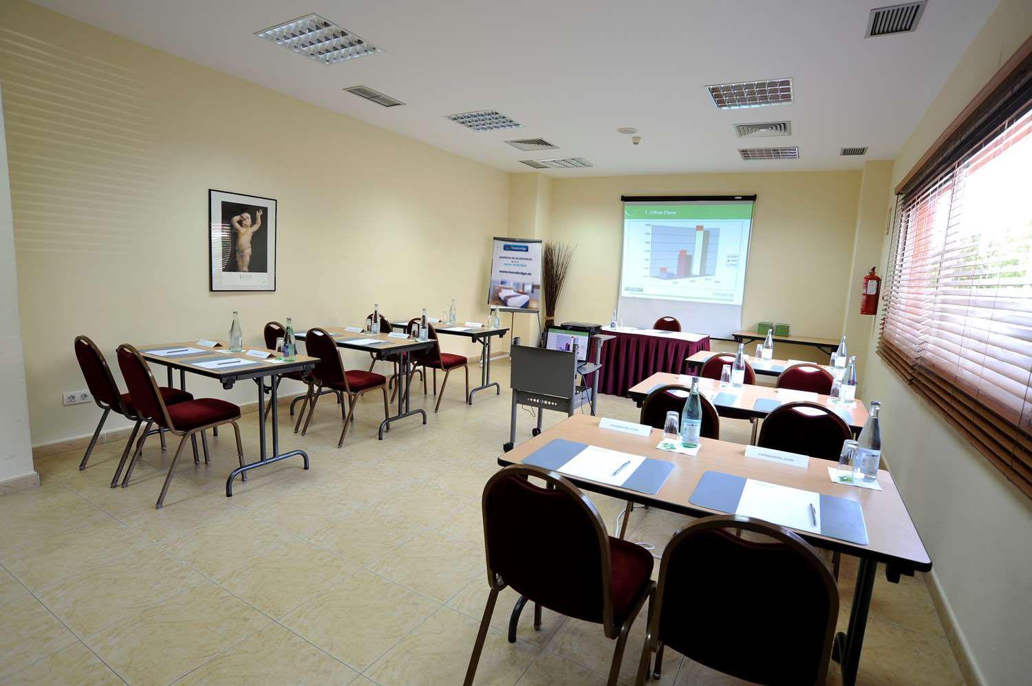 Travelodge Murcia Esterno foto